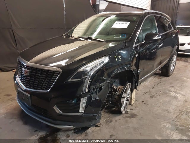2020 CADILLAC XT5 1GYKNDRS8LZ195989 Photo 1