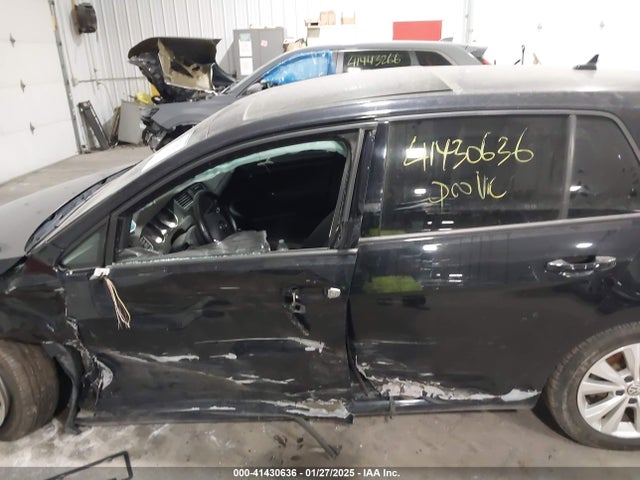 3VWB17AU7JM261623 Volkswagen Golf Tsi S/tsi Se