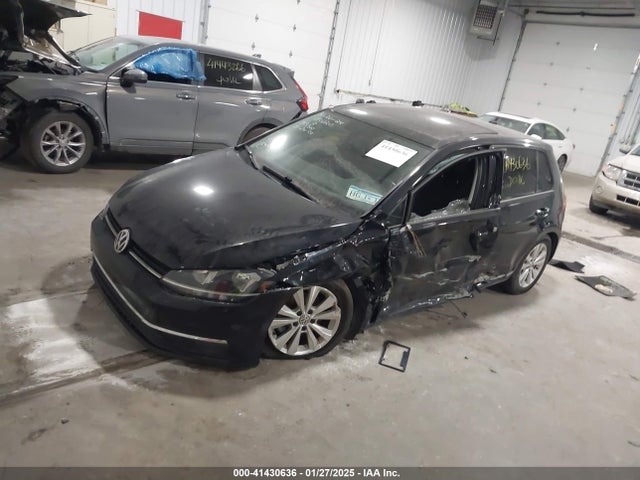 3VWB17AU7JM261623 Volkswagen Golf Tsi S/tsi Se