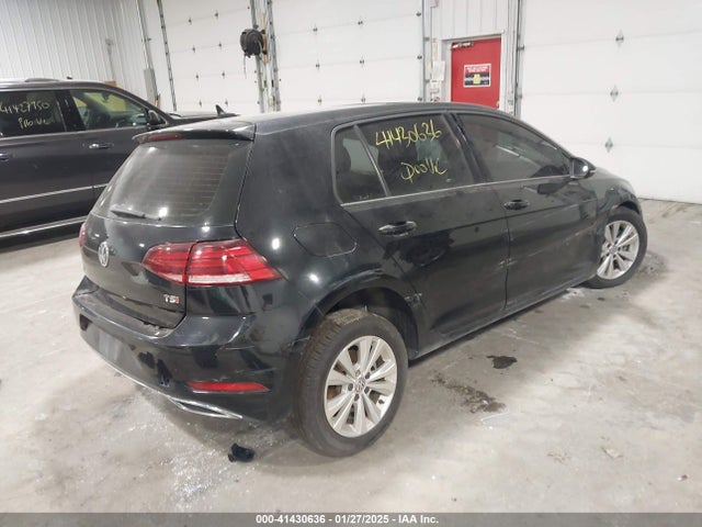 3VWB17AU7JM261623 Volkswagen Golf Tsi S/tsi Se