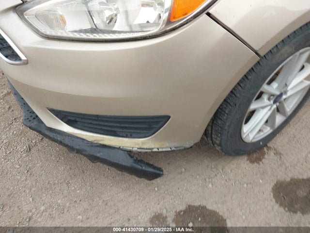 Ford FOCUS SE 2017 1FADP3F25HL295622 Image 6