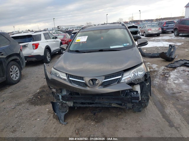 Toyota Rav4 Xle 2015 JTMRFREV8FD110441 Image 13