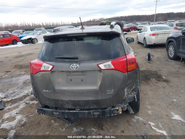 Toyota Rav4 Xle 2015 JTMRFREV8FD110441 Image 17