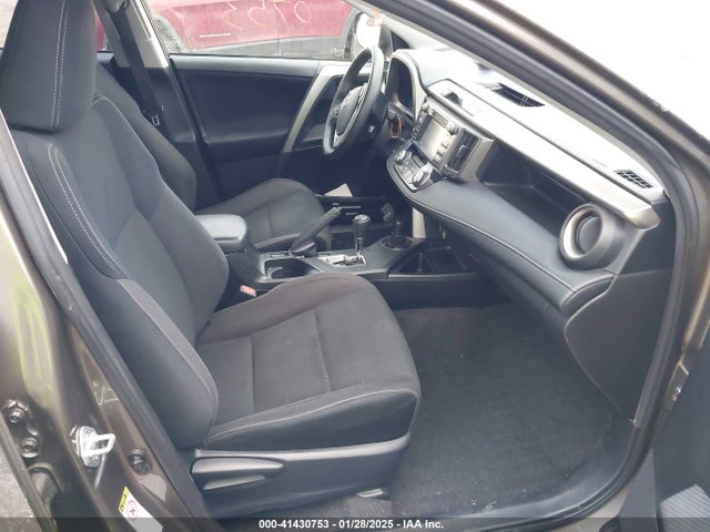 Toyota Rav4 Xle 2015 JTMRFREV8FD110441 Image 5