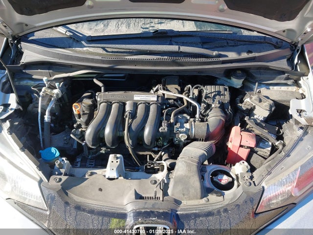 Honda FIT LX 2016 JHMGK5H5XGX039460 Image 10