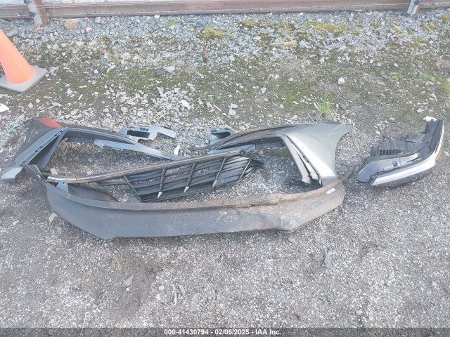 KMHLL4DG5SU875925 Hyundai ELANTRA SE