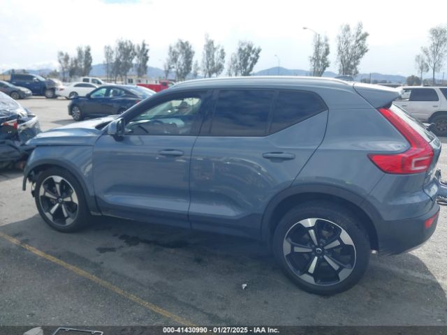 YV4AC2HK4L2238677 Volvo Xc40 T4 Momentum