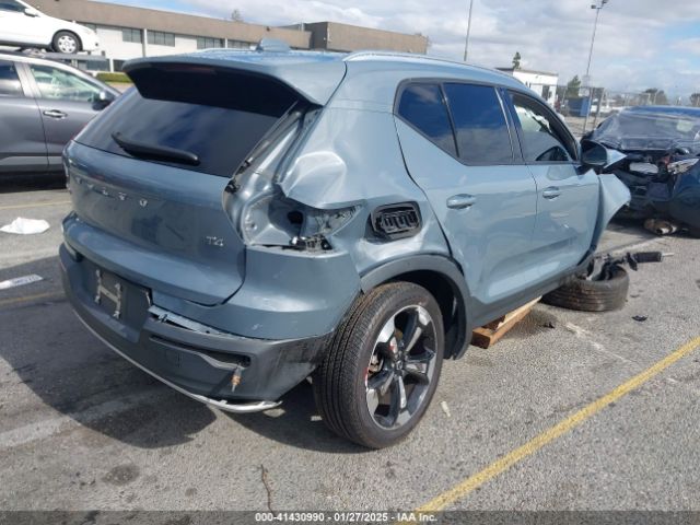 YV4AC2HK4L2238677 Volvo Xc40 T4 Momentum