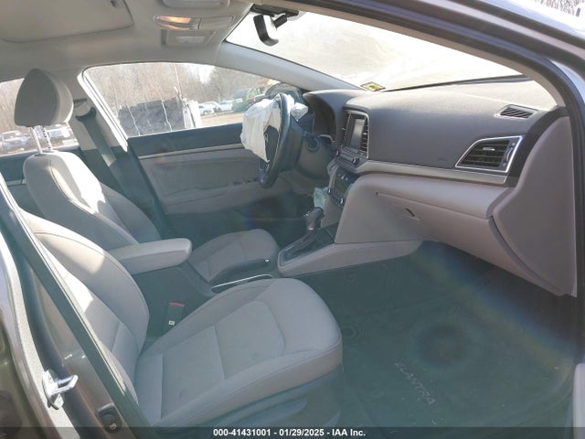 Hyundai Elantra Value Edition 2018 KMHD84LF7JU595193 Image 5
