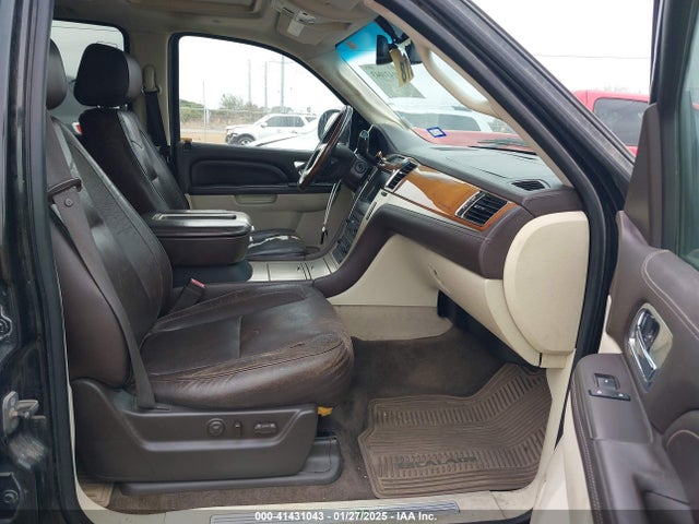 2011 CADILLAC ESCALADE HYBRID 1GYS4FEJ5BR157338 Photo 4
