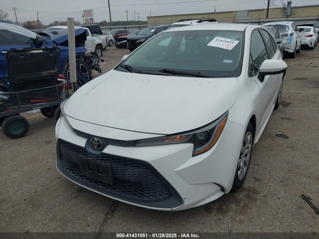 Toyota COROLLA LE 2020 5YFEPRAE3LP067640 Image 2