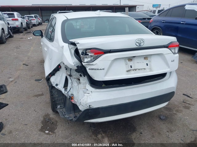 Toyota COROLLA LE 2020 5YFEPRAE3LP067640 Image 3