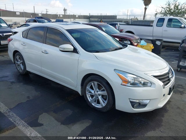 2014 1N4AL3AP2EC262591 main image
