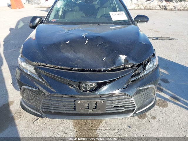 4T1C11AK6MU594202 Toyota CAMRY LE