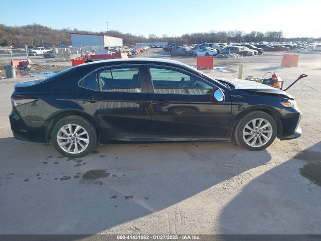4T1C11AK6MU594202 Toyota CAMRY LE