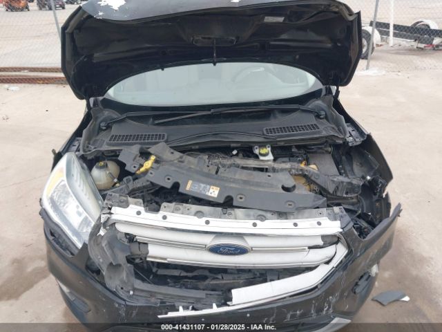 1FMCU0GD7JUA41080 Ford ESCAPE SE