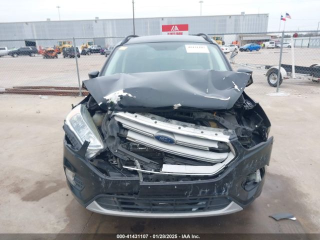 1FMCU0GD7JUA41080 Ford ESCAPE SE