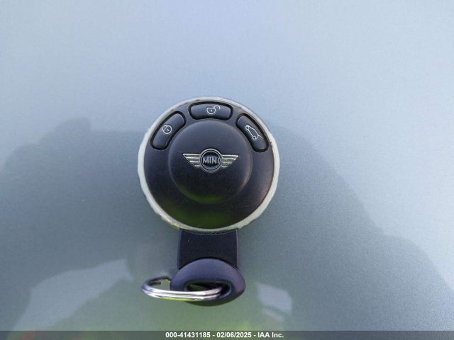 2008 MINI COOPER S CLUBMAN WMWMM33538TP88892 Photo 10