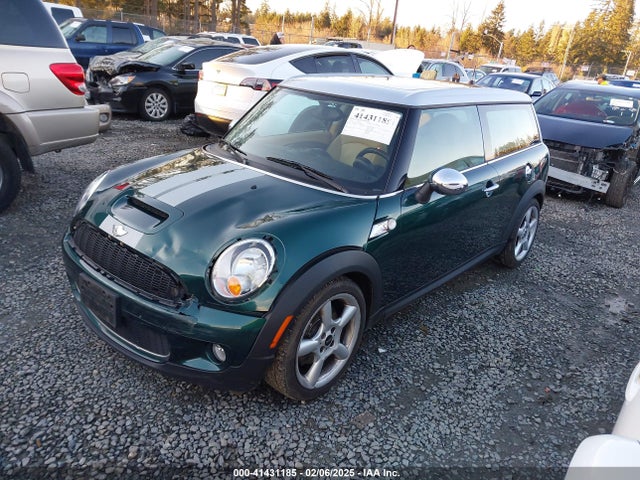 2008 MINI COOPER S CLUBMAN WMWMM33538TP88892 Photo 1