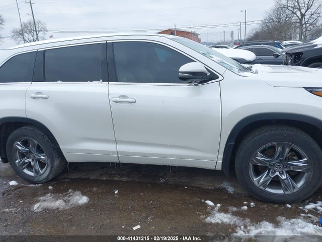 Toyota Highlander Limited Platinum 2019 5TDDZRFH2KS746197 Image 14