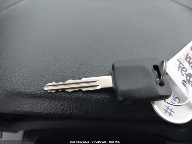 3N6CM0KN8LK703561 Nissan Nv200  Cargo S Xtronic Cvt