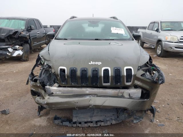 1C4PJLAB7FW721869 Jeep Cherokee Sport
