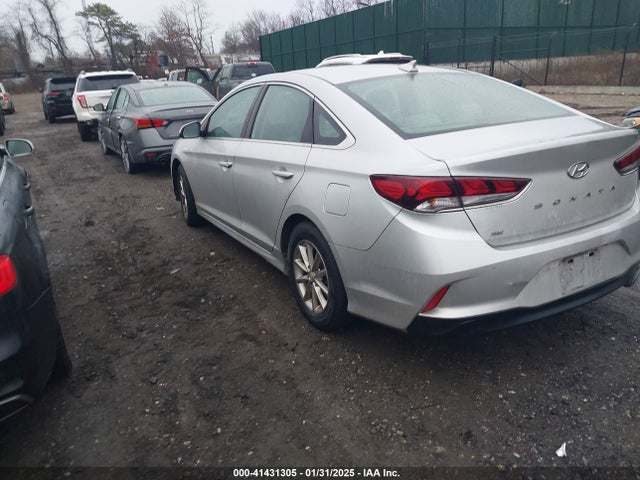 5NPE24AF5JH667144 Hyundai SONATA SE