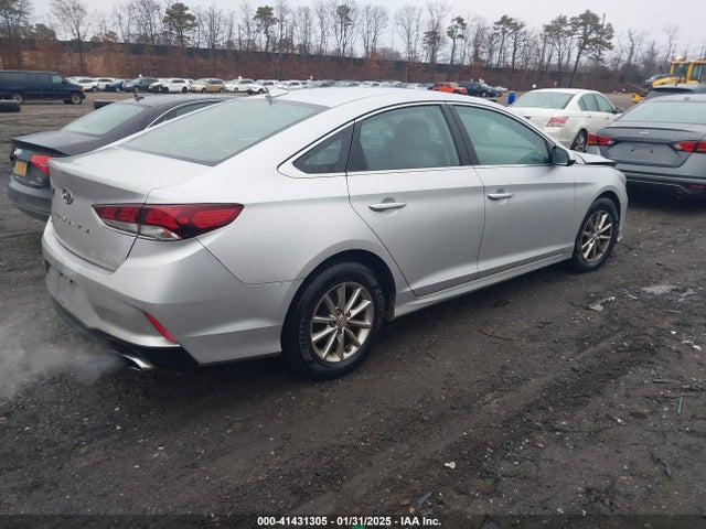 5NPE24AF5JH667144 Hyundai SONATA SE