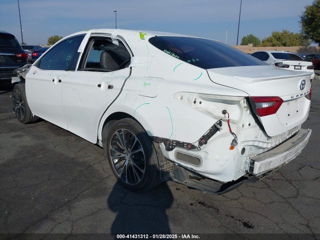 Toyota CAMRY SE 2018 JTNB11HK2J3038746 Image 3