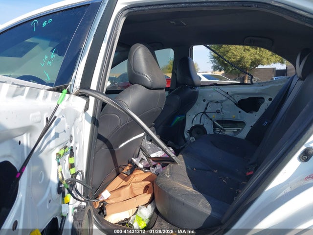 Toyota CAMRY SE 2018 JTNB11HK2J3038746 Image 8