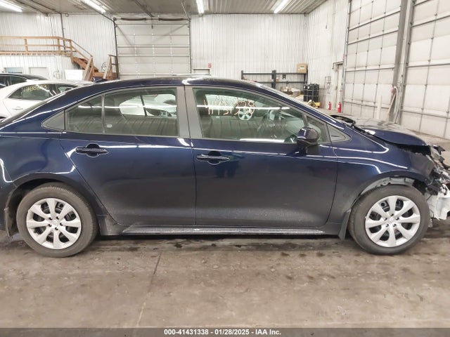 5YFB4MDE1RP225251 Toyota COROLLA LE