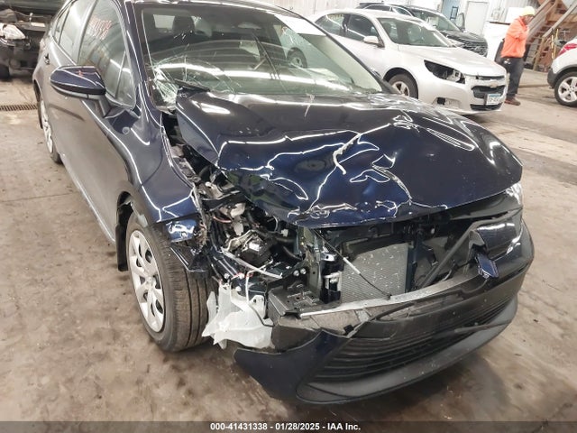 5YFB4MDE1RP225251 Toyota COROLLA LE