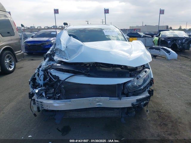 19XFC1F32KE202700 Honda CIVIC EX