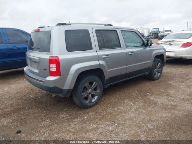 1C4NJPBA5GD642220 Jeep Patriot Sport Se