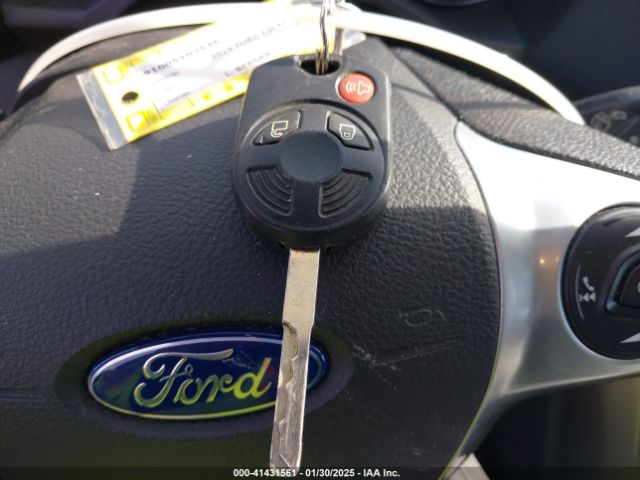 1FMCU9GX8FUB00370 Ford ESCAPE SE