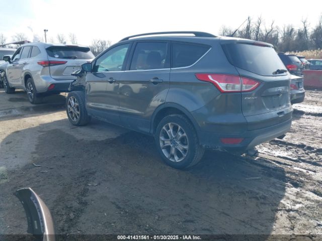 1FMCU9GX8FUB00370 Ford ESCAPE SE