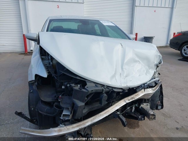 Chrysler 200 Limited 2015 1C3CCCAB8FN661717 Image 13