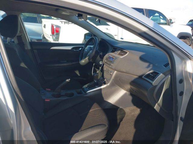 3N1AB7AP8HY387386 Nissan SENTRA S