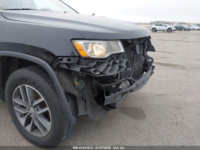1C4RJFBG8JC361638 Jeep Grand Cherokee Limited 4x4