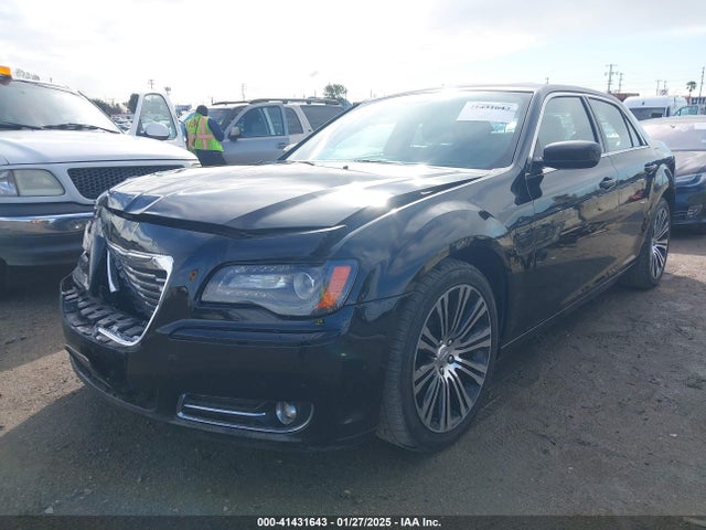 Chrysler 300 300s 2014 2C3CCABG6EH119361 Image 2