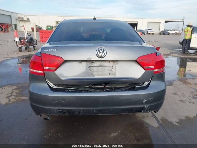 1VWAP7A34EC014200 Volkswagen Passat 2.5l S