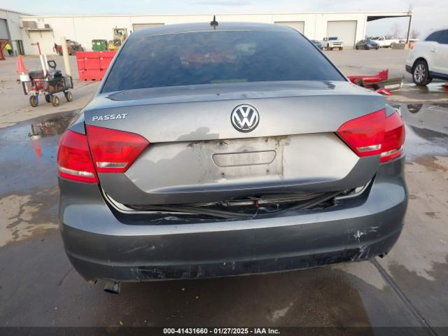 1VWAP7A34EC014200 Volkswagen Passat 2.5l S