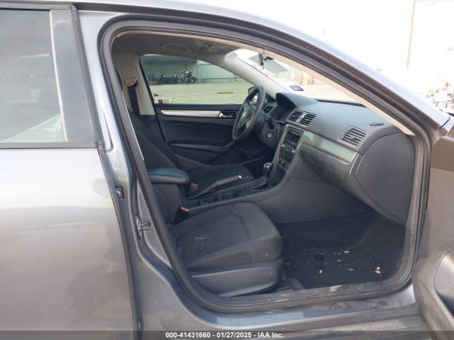 1VWAP7A34EC014200 Volkswagen Passat 2.5l S