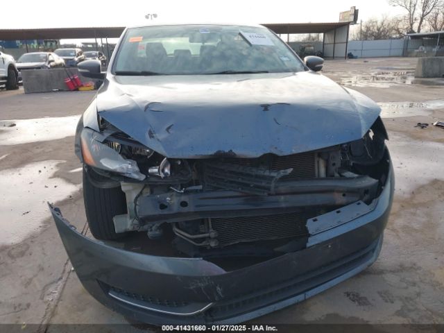 1VWAP7A34EC014200 Volkswagen Passat 2.5l S