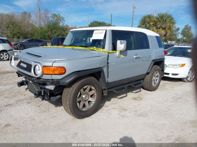 2014 TOYOTA FJ CRUISER JTEZU4BF7EK013999 Photo 1