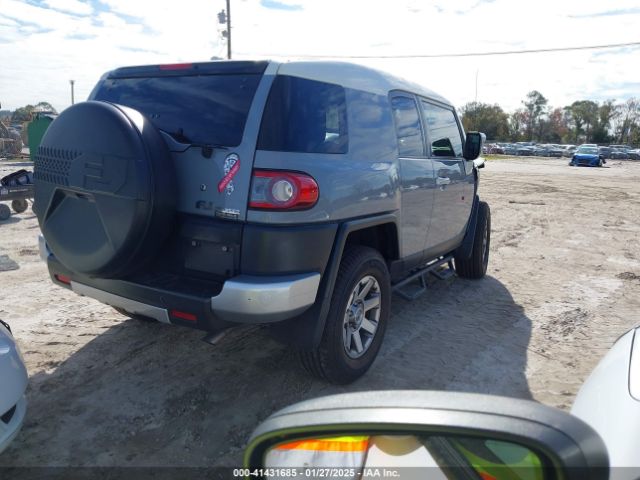 2014 TOYOTA FJ CRUISER JTEZU4BF7EK013999 Photo 3