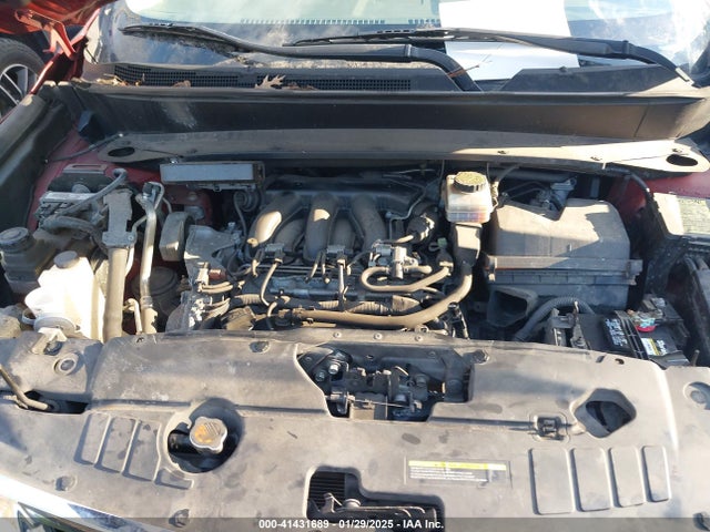 5N1AR2MM8EC712213 Nissan Pathfinder Sl