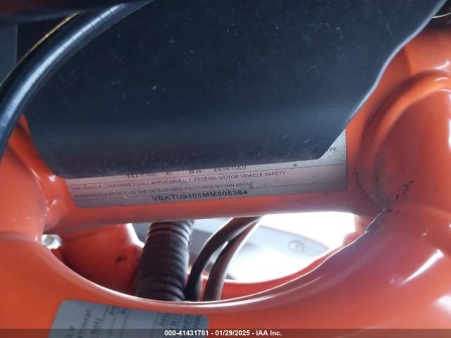 2021 KTM 890 VBKTU9405MM806364 Photo 9