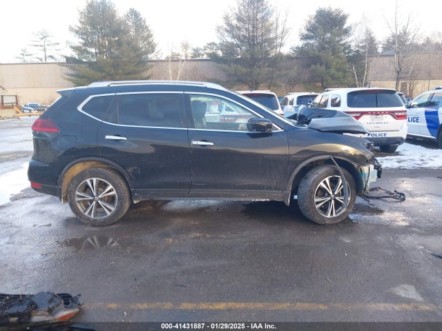 JN8AT2MV9LW108233 Nissan Rogue Sv Intelligent Awd