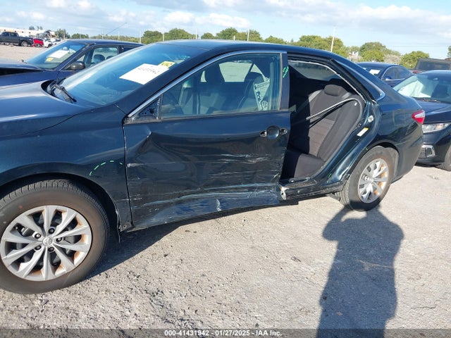Toyota CAMRY LE 2017 4T1BF1FK6HU651235 Image 6